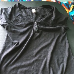 Black shirt